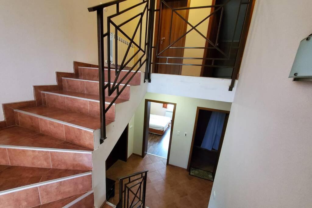 Двете Къщи В Планината Villa Beli Osŭm Dış mekan fotoğraf