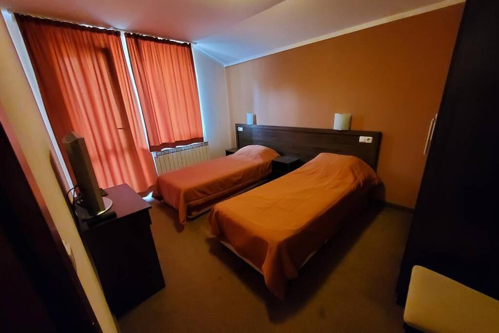 Двете Къщи В Планината Villa Beli Osŭm Dış mekan fotoğraf